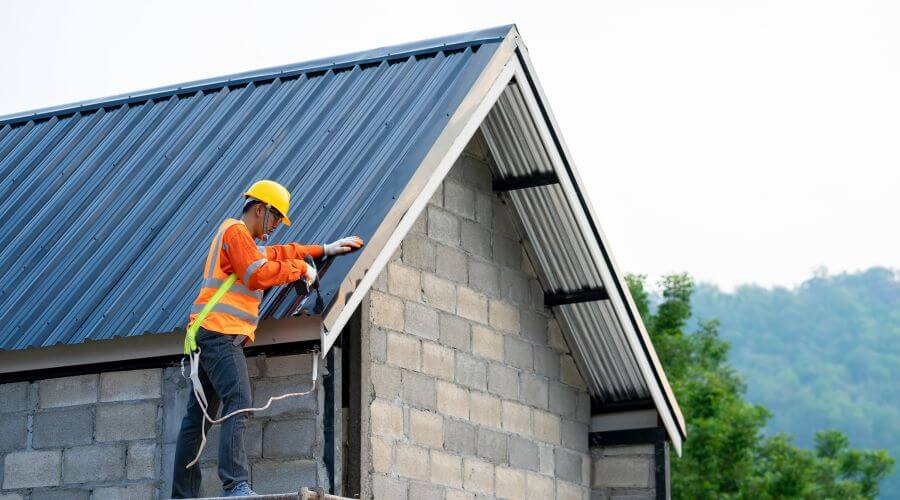 Professional residential roofers in Gillham, AR